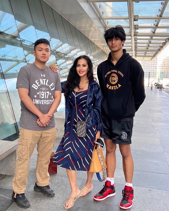 11 Potret terbaru Diah Permatasari di Warkop DKI © 2023 brilio.net 11 Potret terbaru Diah Permatasari di Warkop DKI © 2023 brilio.net