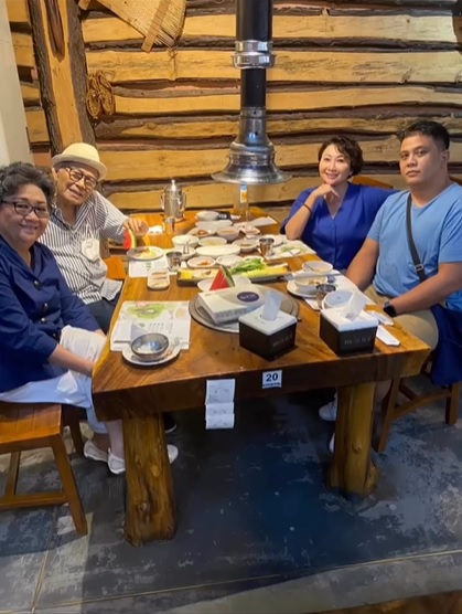 potret kenangan kebersamaan indy barends dan sang ayah © berbagai sumber potret kenangan kebersamaan indy barends dan sang ayah © berbagai sumber