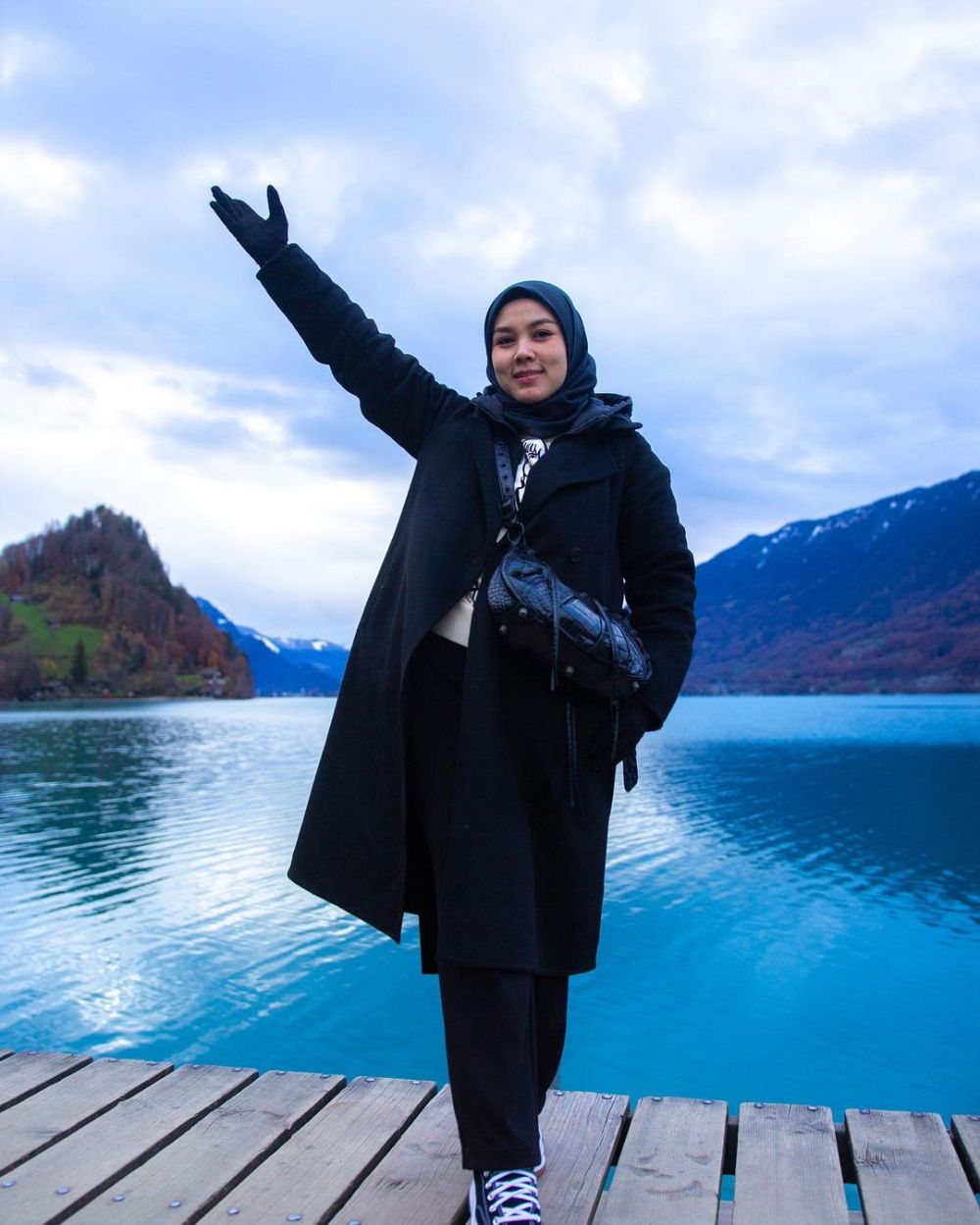 potret pemeran nyi widasari makin cantik usai berhijab © berbagai sumber