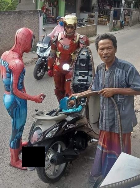 Potret kocak kalau Spider-Man Berbagai sumber Potret kocak kalau Spider-Man Berbagai sumber