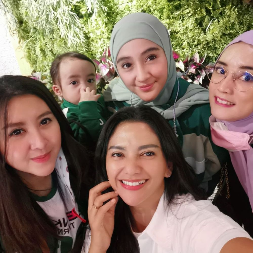 potret terbaru pemeran ratu pandulu di angling dharma © berbagai sumber