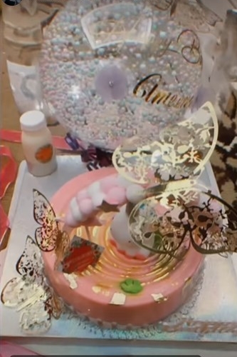 Kece bertema kebun binatang, ini 10 detail kue ultah Ameena anak Aurel Hermansyah dan Atta Halilintar