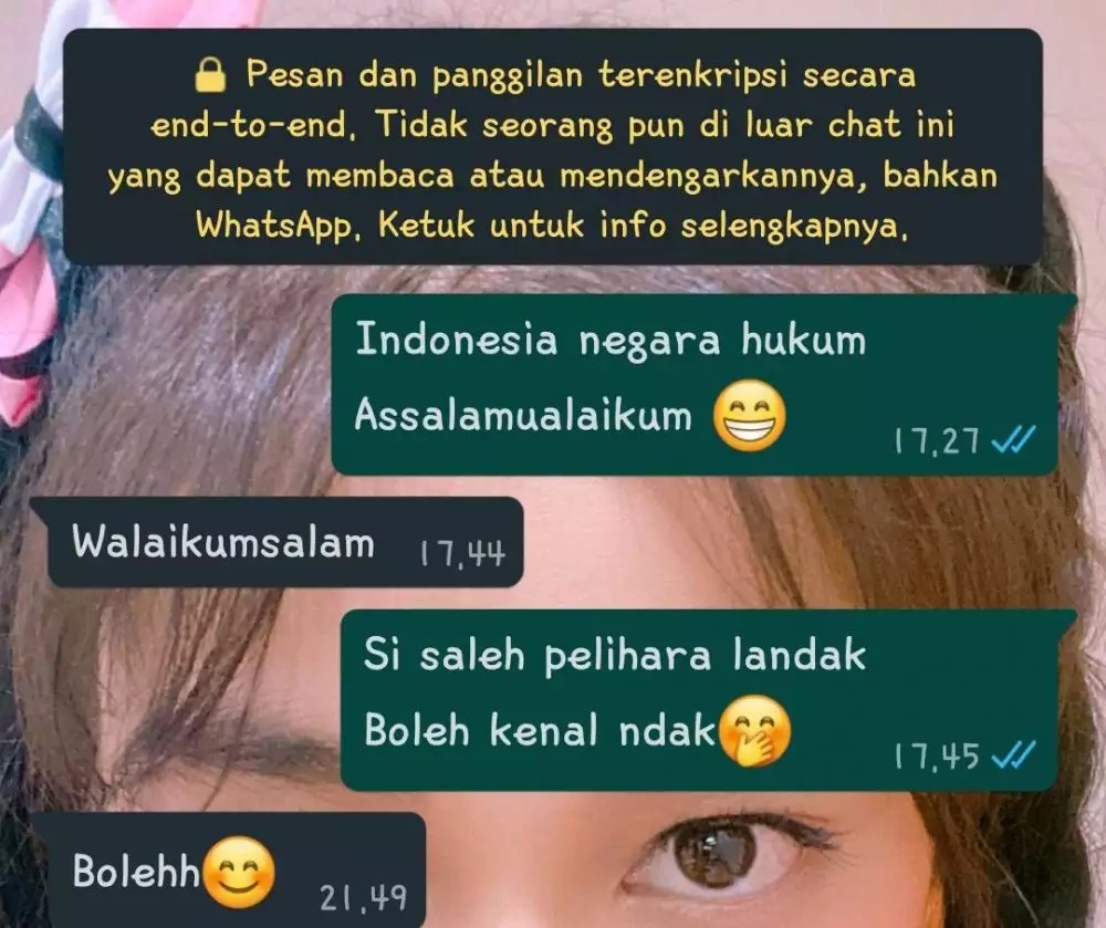 Chat lucu berbalas pantun © 2023 brilio.net