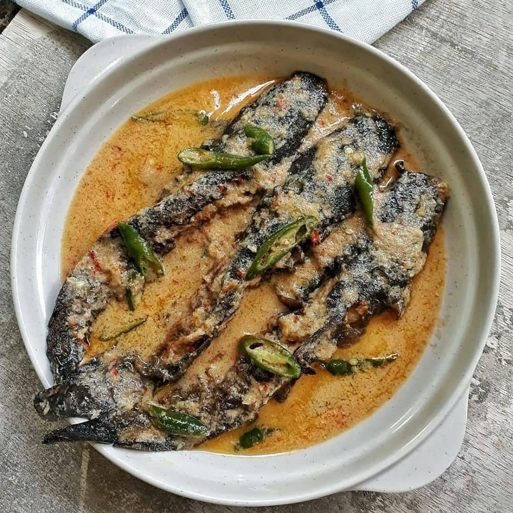 11 Resep lele berkuah santan pedas, nikmat dan menggugah selera