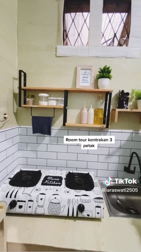 potret kontrakan 3 petak rapi © TikTok/@laraswati2505 potret kontrakan 3 petak rapi © TikTok/@laraswati2505