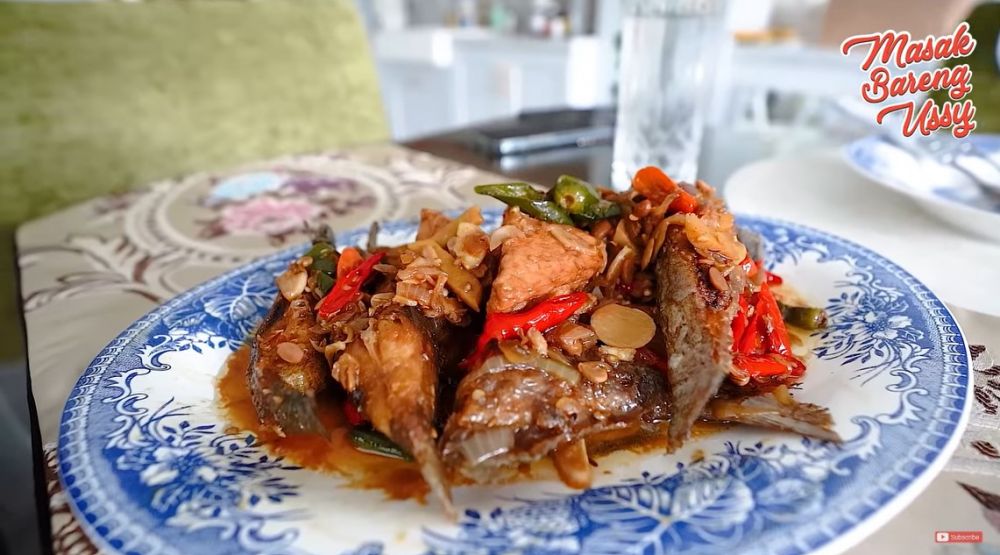 13 Masakan rumahan Ussy Sulistiawaty ini sederhana, lezat dan antiribet