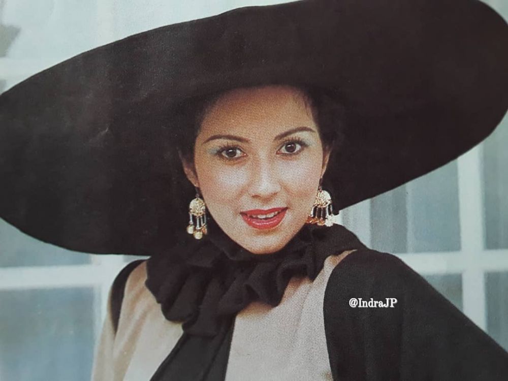 potret lawas kekasih rhoma irama di film nada-nada rindu © berbagai sumber