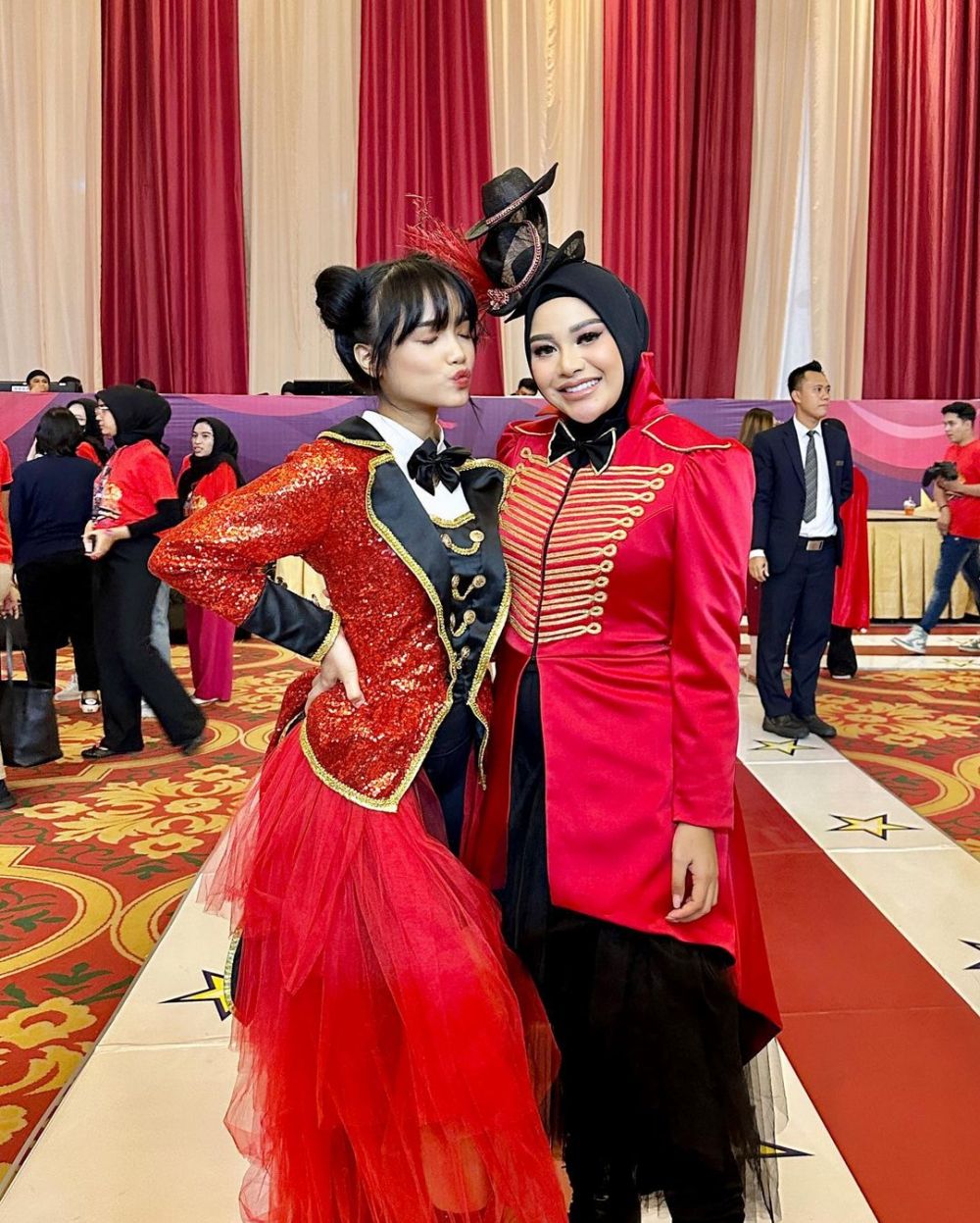 gaya seleb hadiri ultah ameena © instagram gaya seleb hadiri ultah ameena © instagram