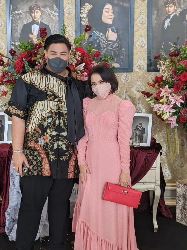 seleb pilih bersahabat dengan mantan kekasih © instagram seleb pilih bersahabat dengan mantan kekasih © instagram