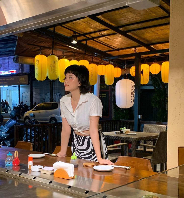 Claudia Kepompong Sonia Eryka © berbagai sumber