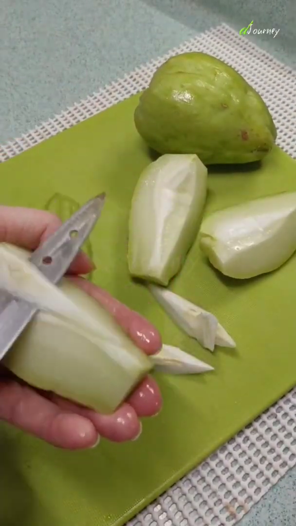 Cuma pakai 1 bahan dapur, ini cara praktis menghilangkan getah labu siam