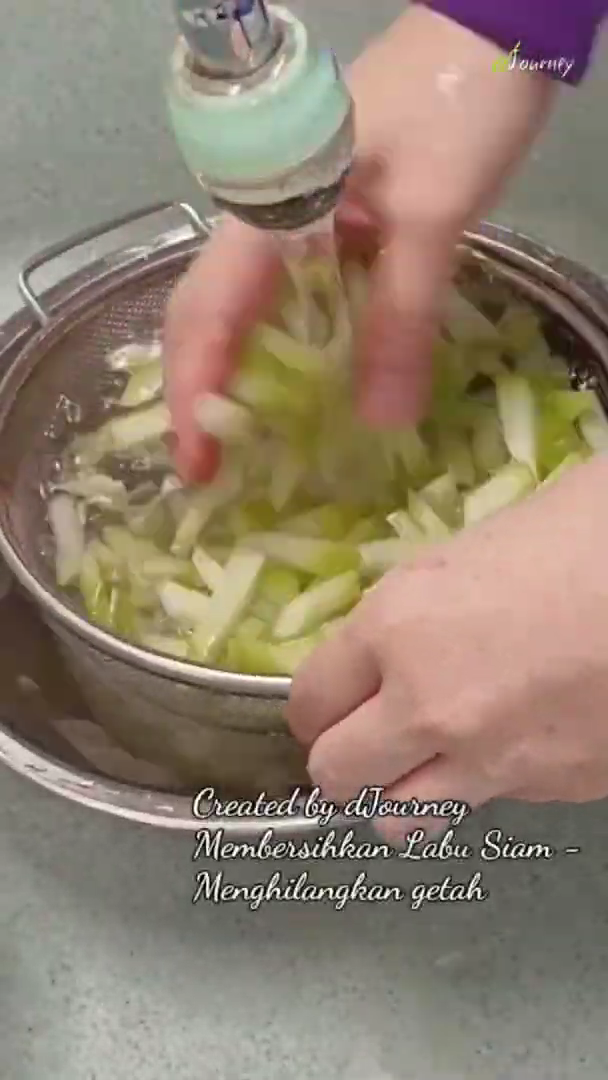 Cuma pakai 1 bahan dapur, ini cara praktis menghilangkan getah labu siam