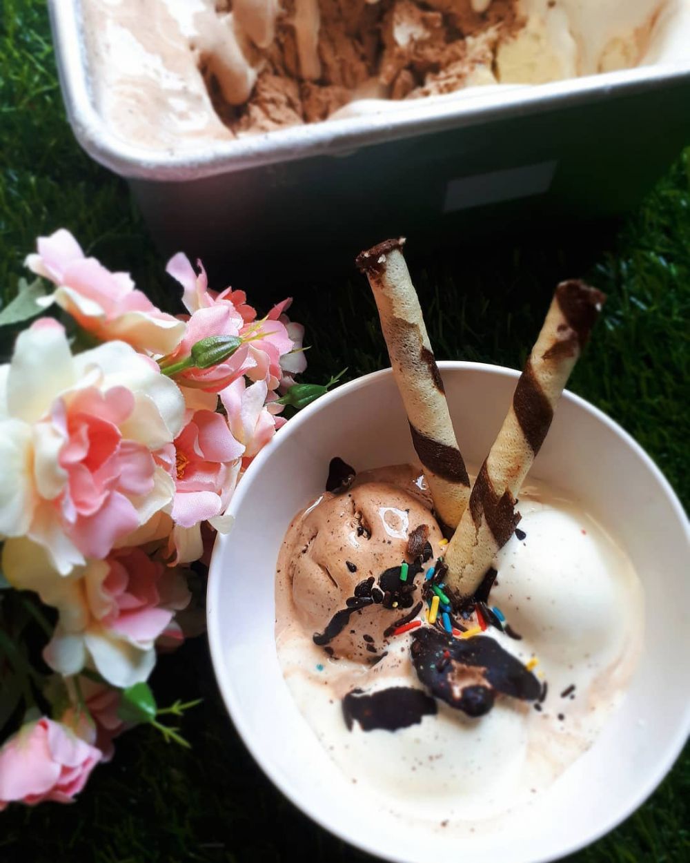 15 Cara membuat es krim vanilla sederhana, murah, enak, dan jadi favorit anak-anak