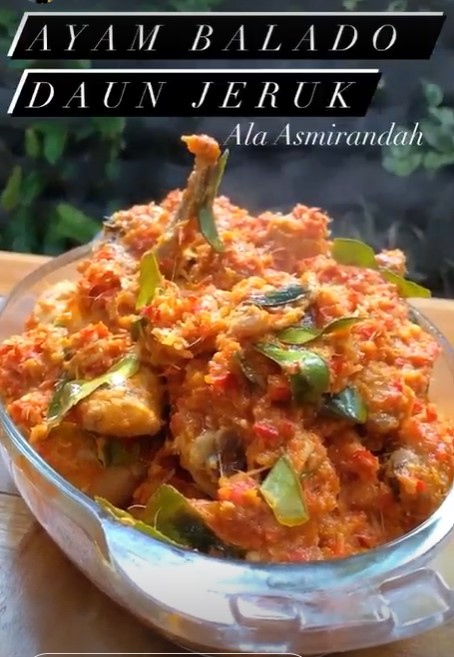 11 Inspirasi menu berbahan ayam buatan Asmirandah, enak dan disukai keluarga