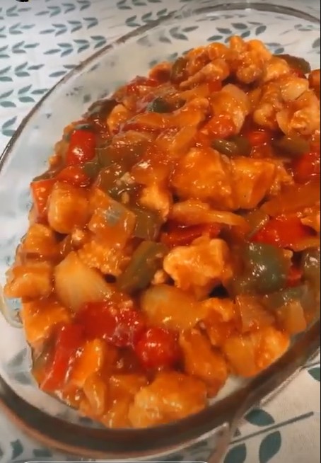 11 Inspirasi menu berbahan ayam buatan Asmirandah, enak dan disukai keluarga