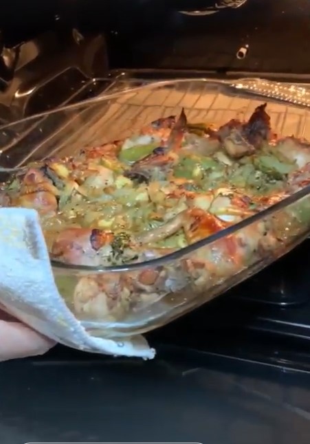 11 Inspirasi menu berbahan ayam buatan Asmirandah, enak dan disukai keluarga