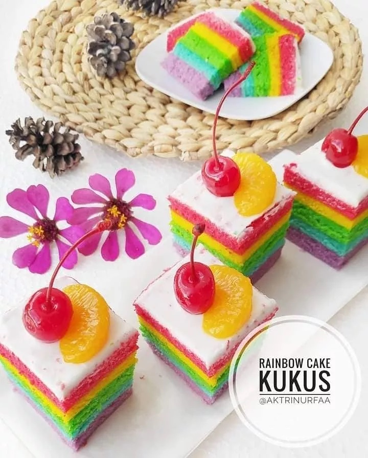 13 Resep bolu pelangi yang lembut, enak, empuk, dan mengembang sempurna