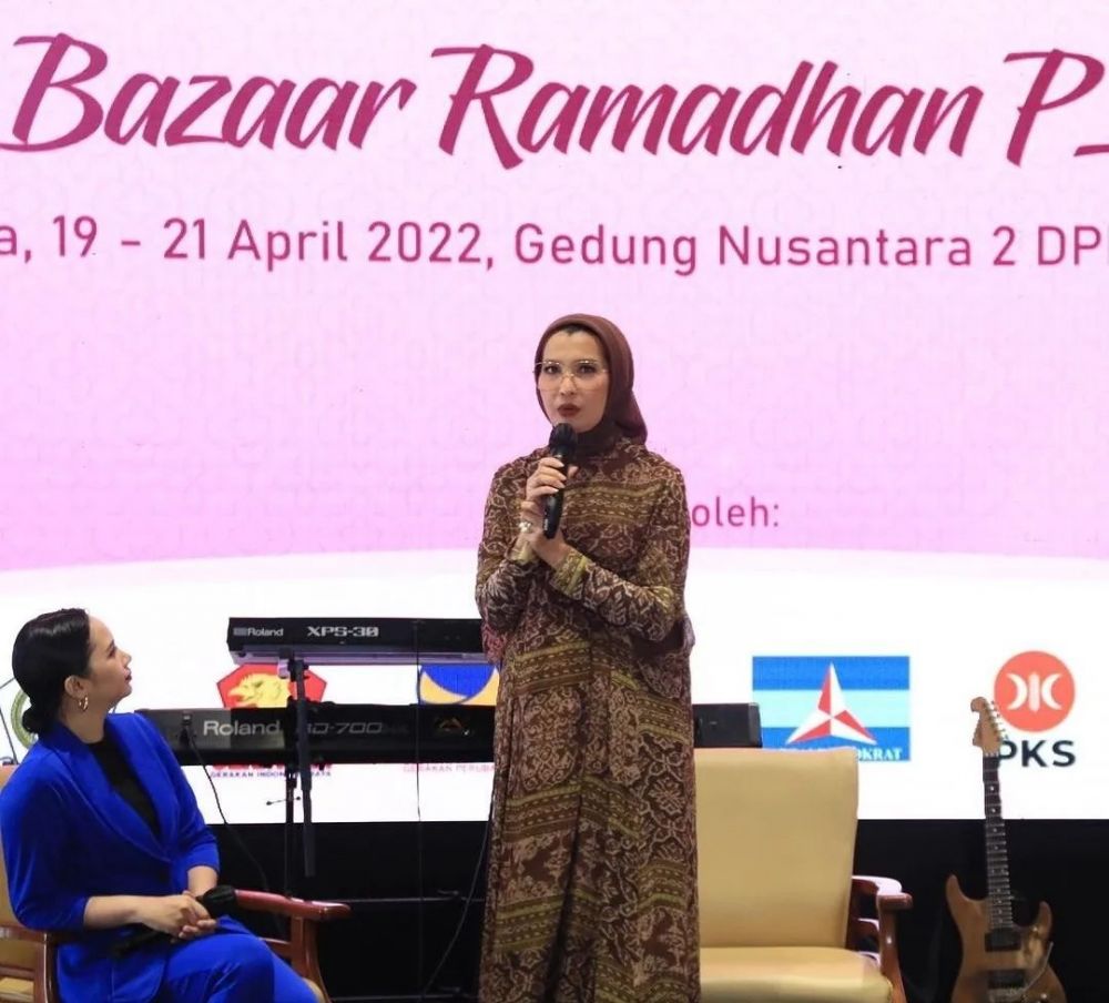 potret terbaru pemeran ibu tamara di sinetron kepompong © berbagai sumber potret terbaru pemeran ibu tamara di sinetron kepompong © berbagai sumber