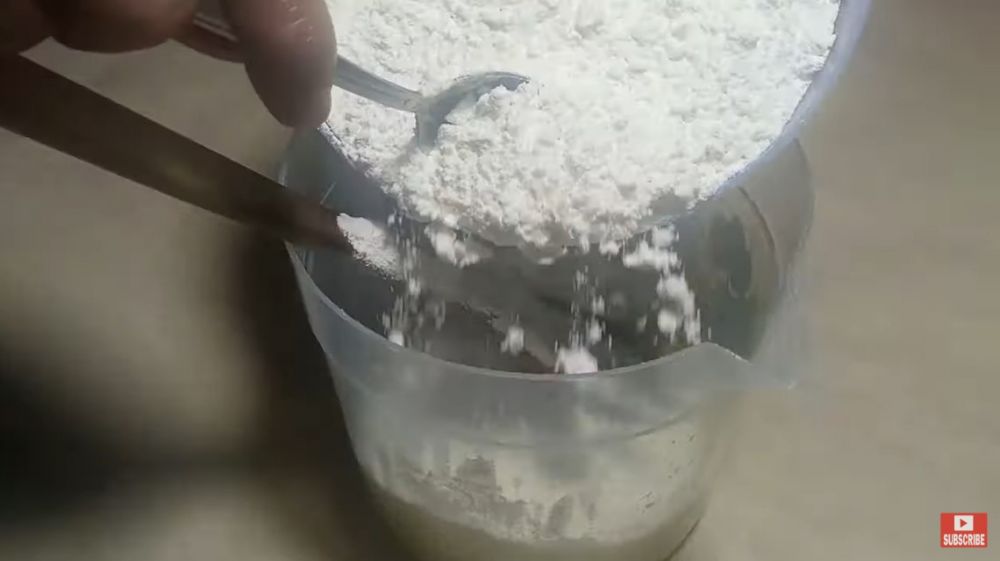 Trik agar adonan martabak manis tidak pahit, jangan asal memasukkan soda kue