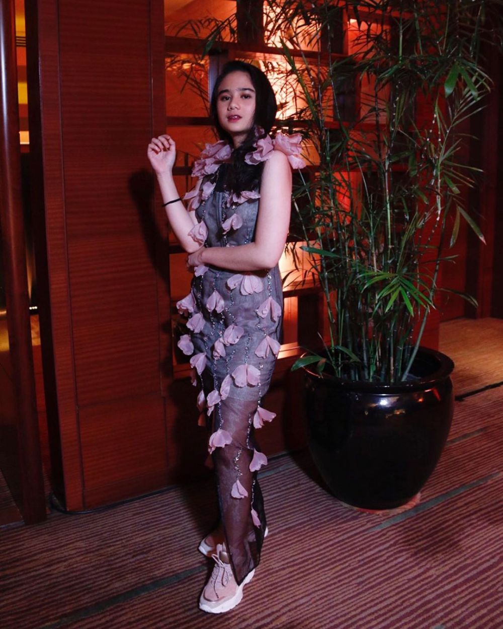 gaya pesinetron hadiri acara ultah © instagram