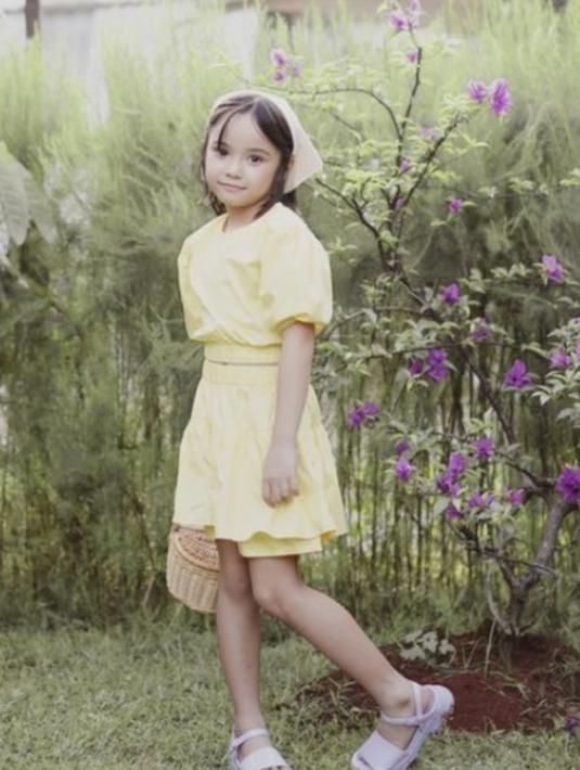 potret anak seleb tampil bak abg © instagram