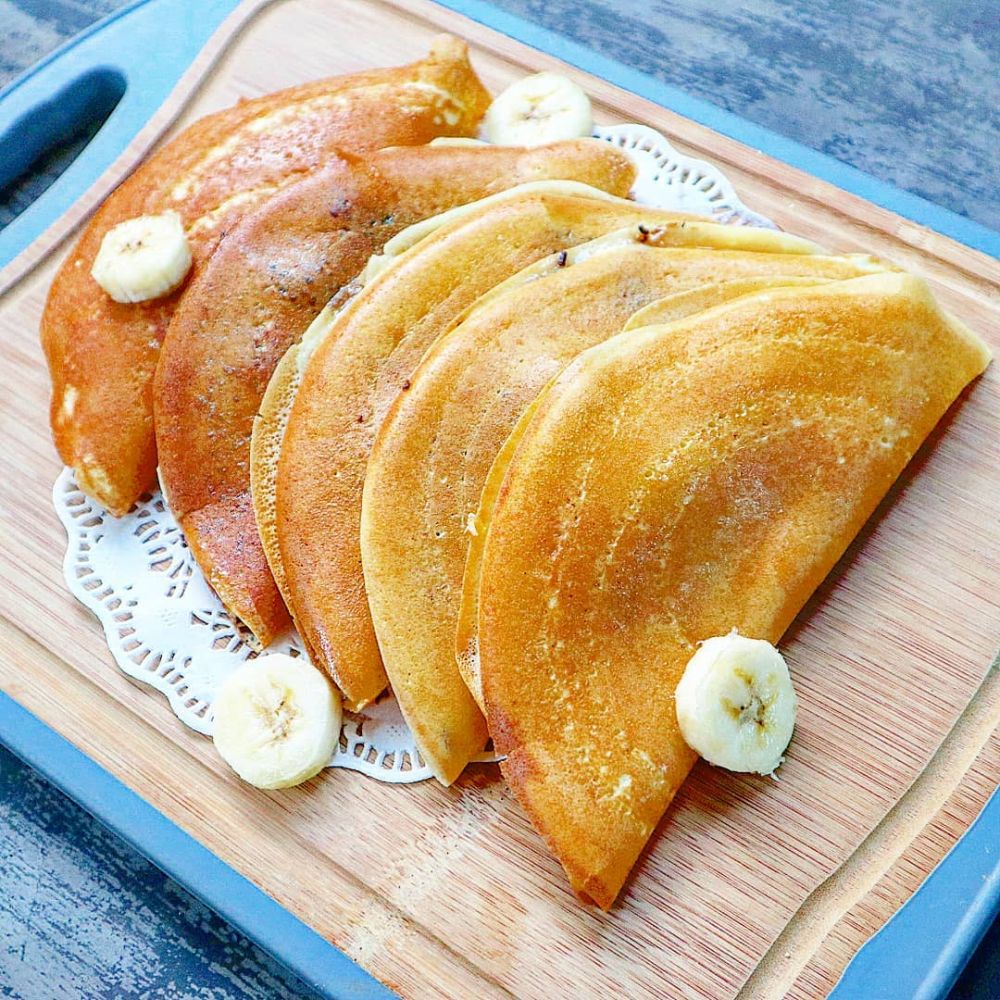 15 Resep kue pisang tanpa mixer, lezat, praktis, dan bikin nagih