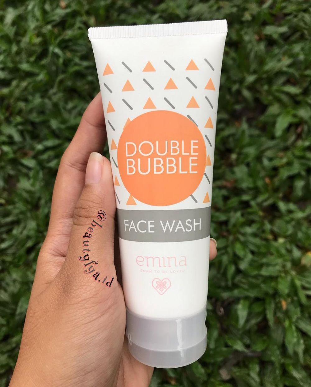 9 Rekomendasi produk Emina untuk kulit sensitif harga mulai Rp 20