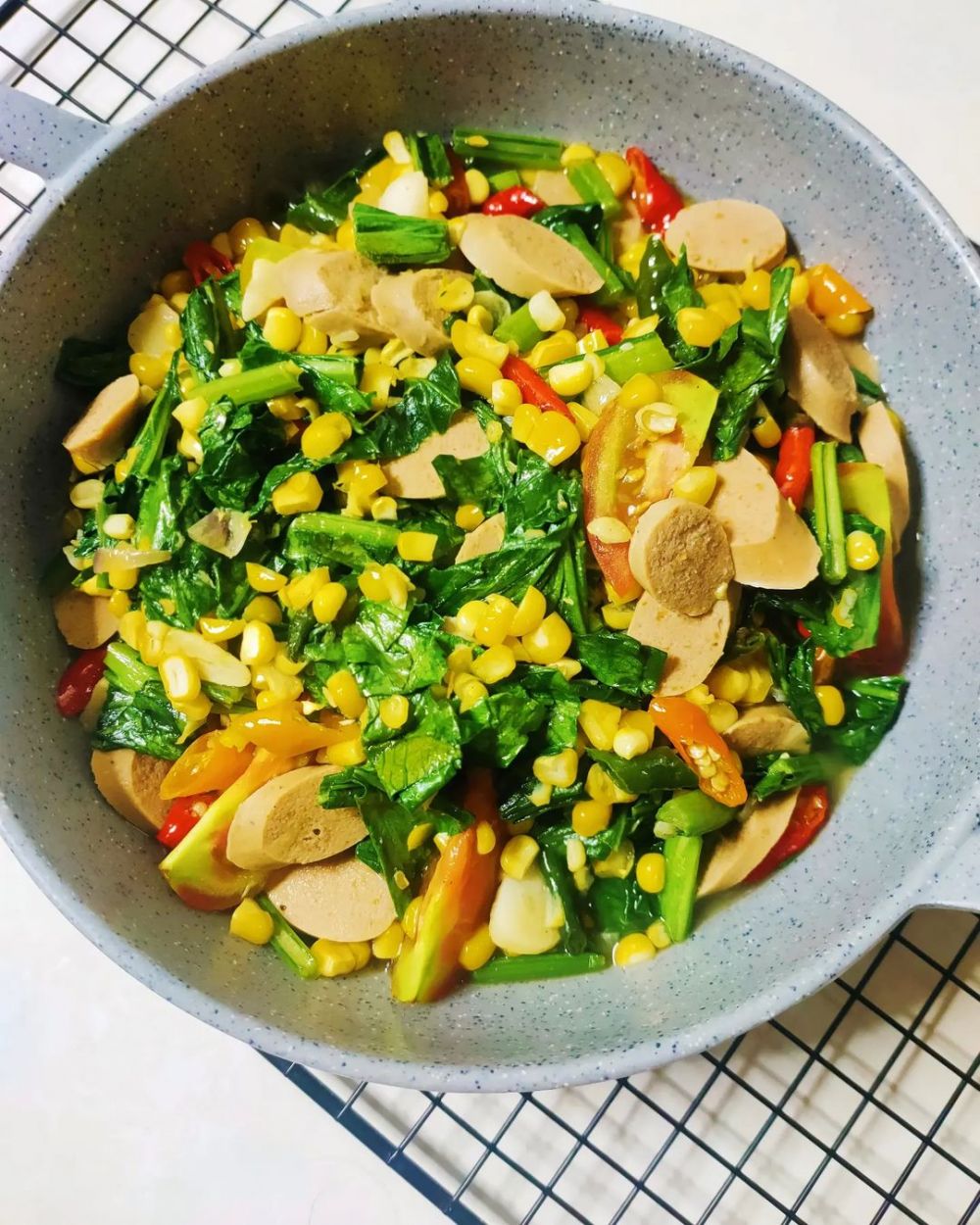 11 Resep sawi hijau pedas, enak, rendah kalori, dan cocok untuk diet