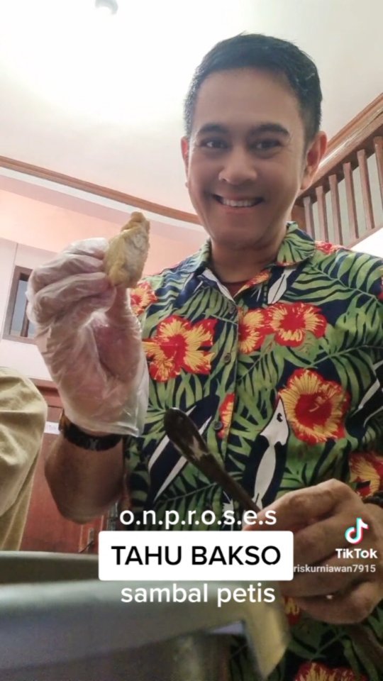 Aris Kurniawan Joko Wahid Angling Dharma © berbagai sumber Aris Kurniawan Joko Wahid Angling Dharma © berbagai sumber