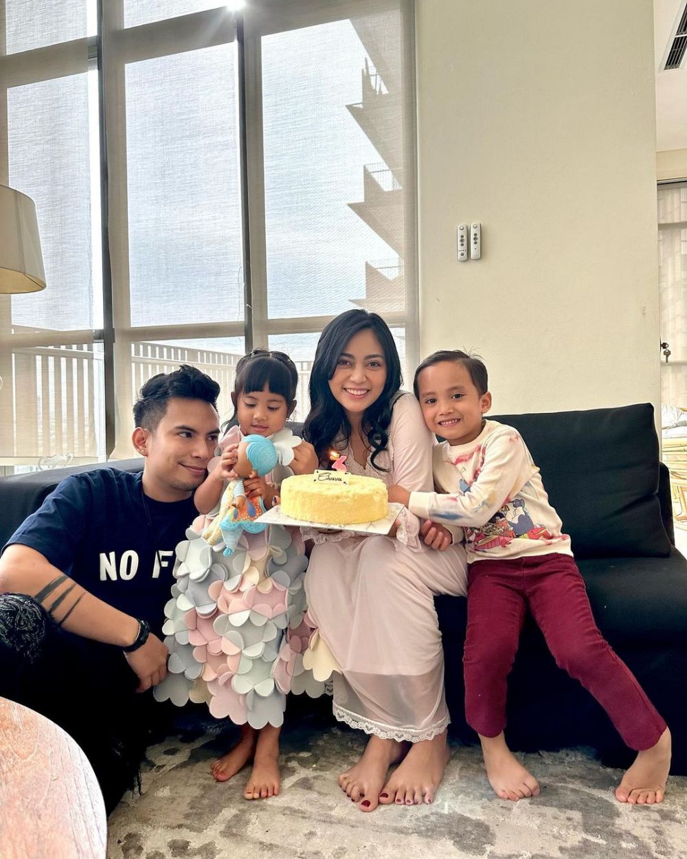 potret kompak rachel vennya dan niko al hakim © berbagai sumber