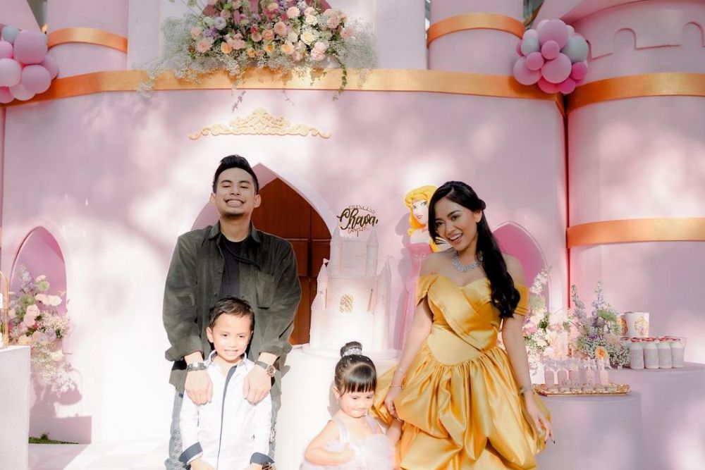 potret kompak rachel vennya dan niko al hakim © berbagai sumber