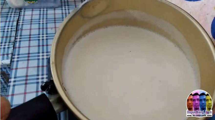 Tanpa bahan tambahan, ini cara menyimpan susu sapi murni agar awet hingga seminggu