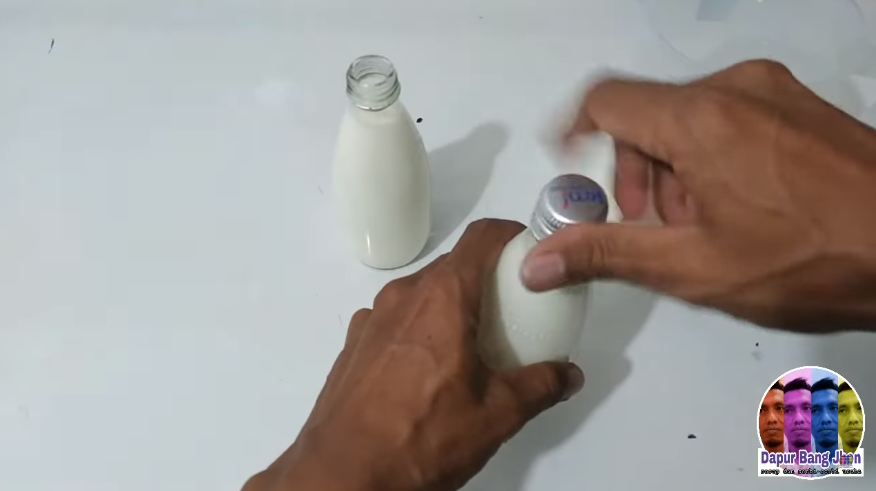 Tanpa bahan tambahan, ini cara menyimpan susu sapi murni agar awet hingga seminggu