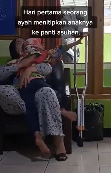 ayah nitip anaknya di panti asuhan TikTok