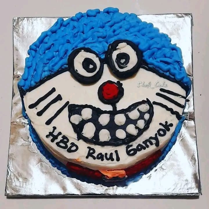 Potret nyeleneh ugly cake © 2023 brilio.net