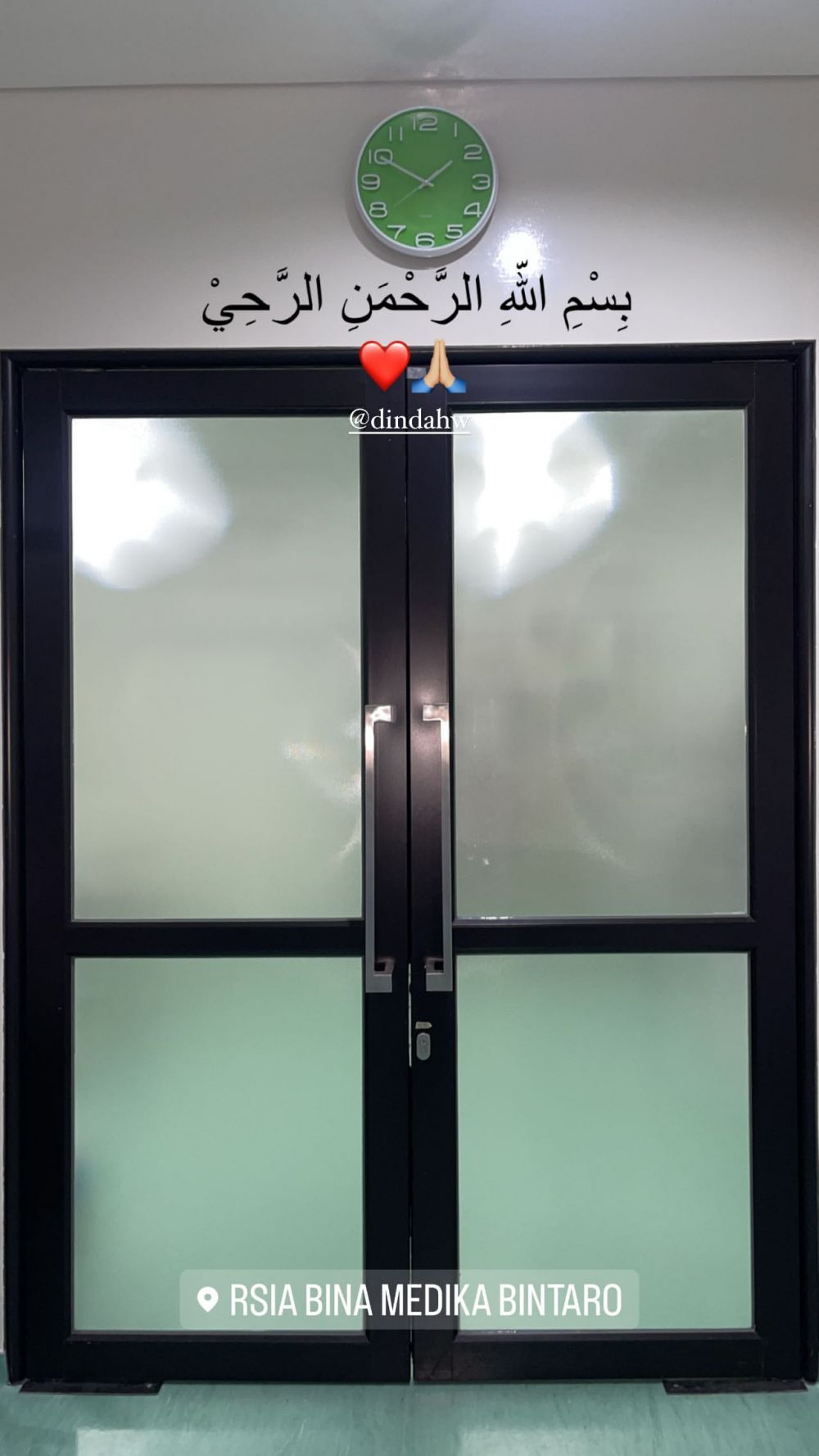 persalinan anak kedua Dinda Hauw © Instagram persalinan anak kedua Dinda Hauw © Instagram