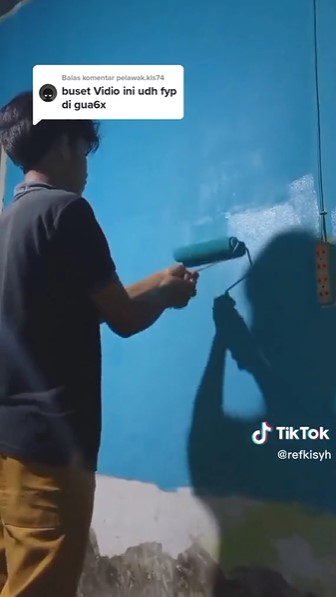 Make over dapur mama yang semulanya berantakan jadi lebih rapi dan nyaman © 2023 brilio.net Make over dapur mama yang semulanya berantakan jadi lebih rapi dan nyaman © 2023 brilio.net