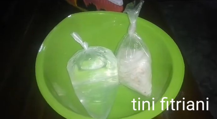 Awet berhari-hari, ini cara menyimpan daging kelapa muda agar tak mudah berlendir