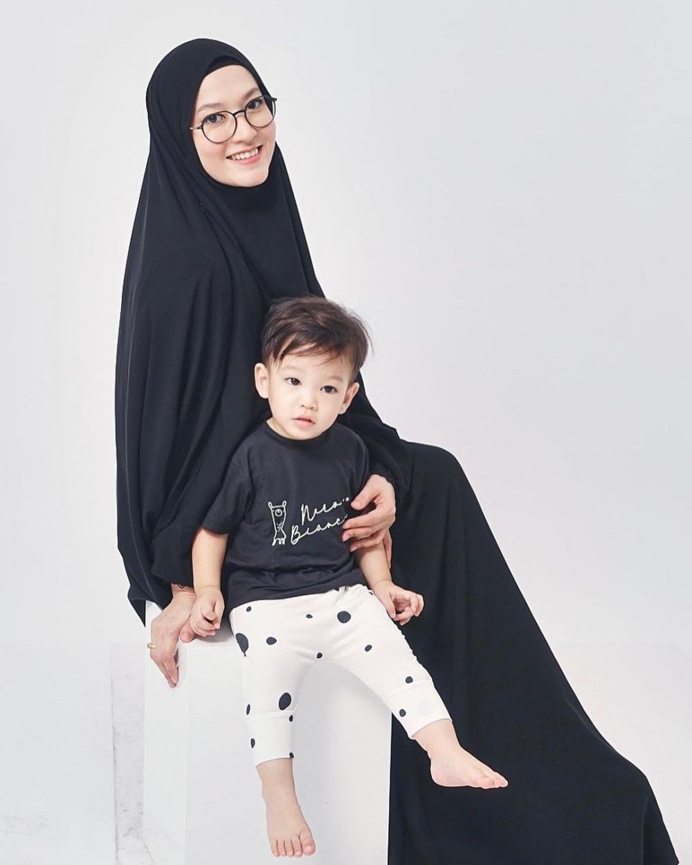 vina sahabat jun di jin dan jun © berbagai sumber