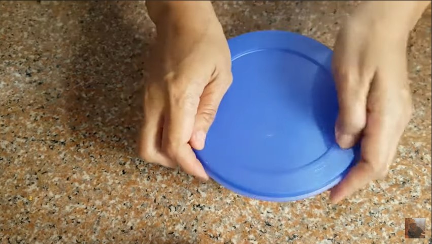 Tanpa masuk freezer, ini trik menyimpan santan agar awet dan tak berubah rasa hingga 3 minggu