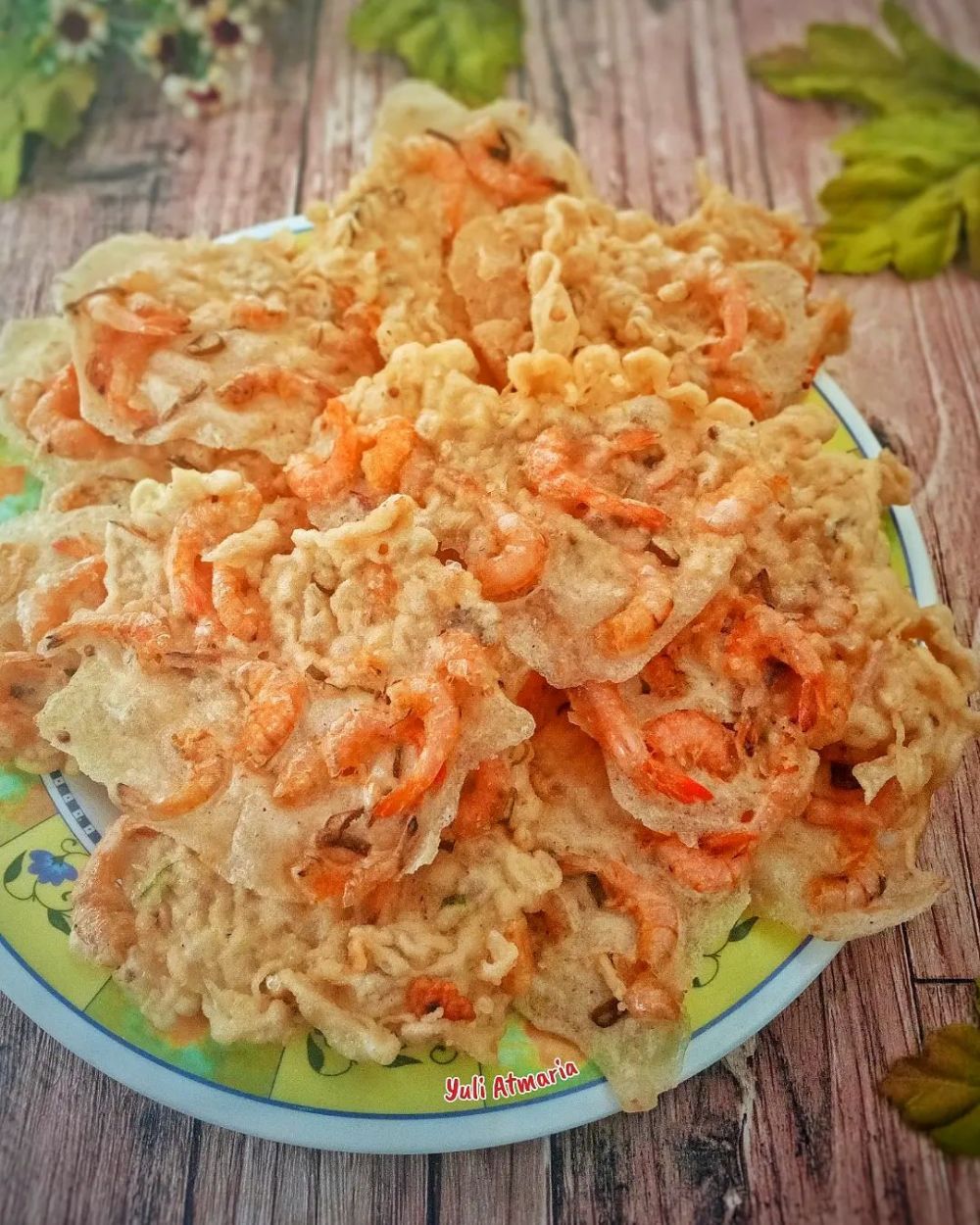 12 Resep peyek udang renyah, gurih, enak, dan mudah dipraktikkan
