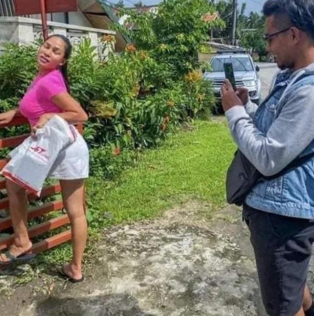 Momen lucu saat orang saat terima paket Twitter