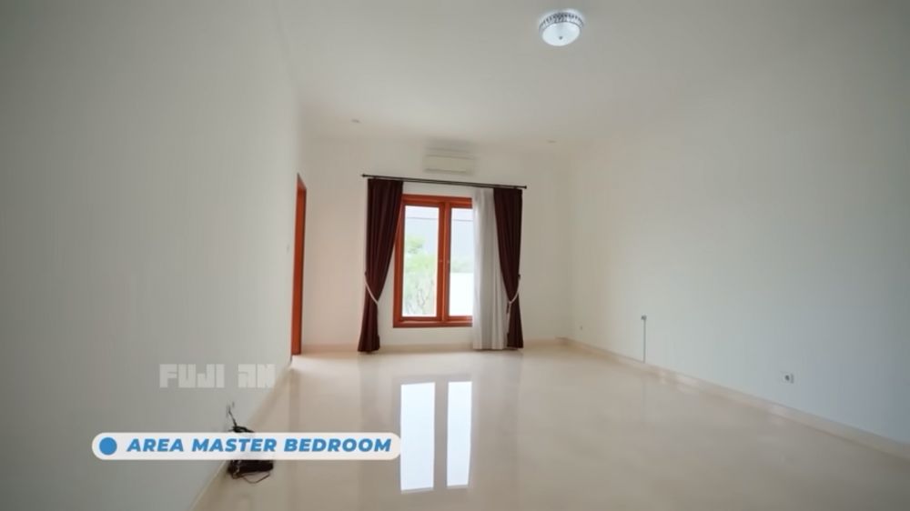 rumah baru Fuji Rp 12 miliar © berbagai sumber