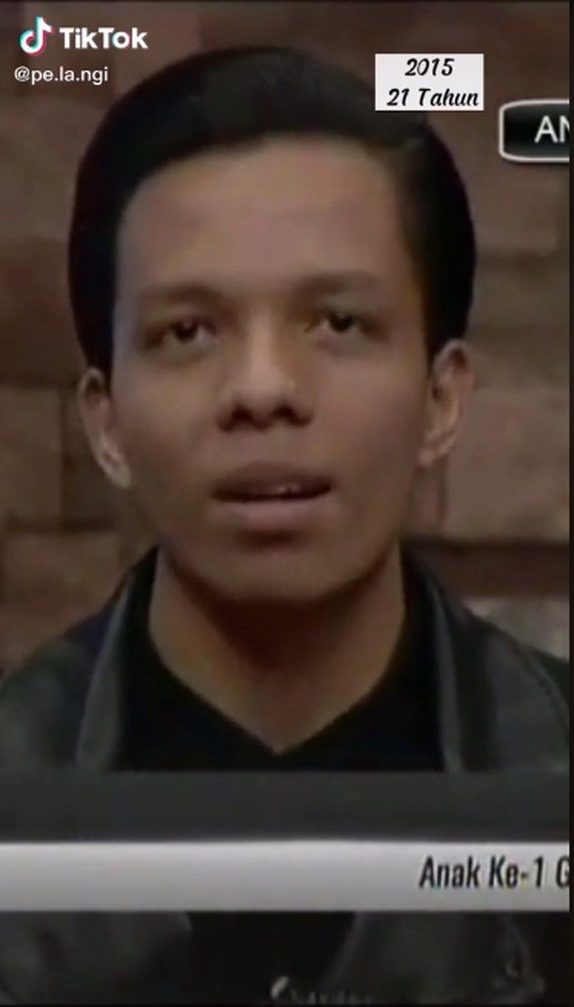 Bocah plontos ini tenar jadi YouTuber © berbagai sumber Bocah plontos ini tenar jadi YouTuber © berbagai sumber