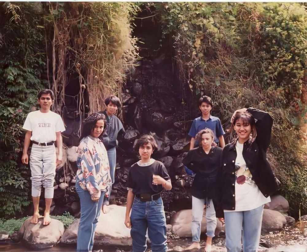  Persahabatan Nike Ardilla dan Melly Goeslaw © 2023 brilio.net