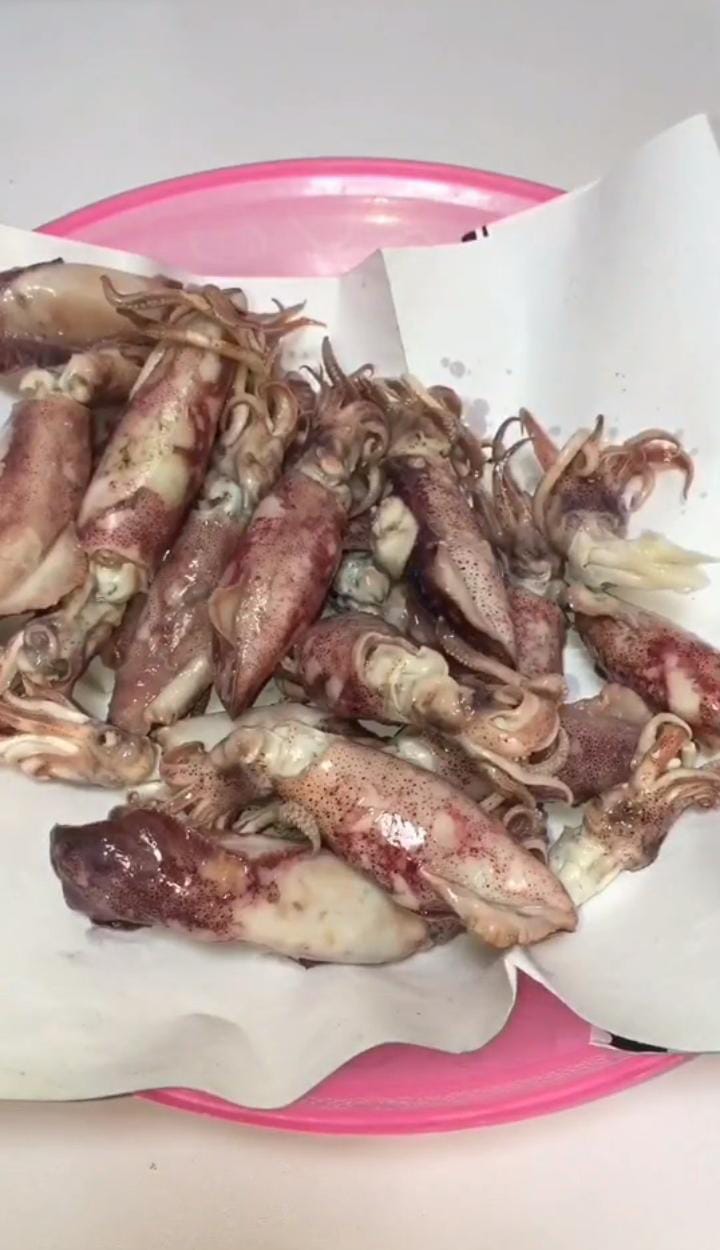 Hanya pakai 1 bahan dapur, ini cara menghilangkan rasa asin pada cumi