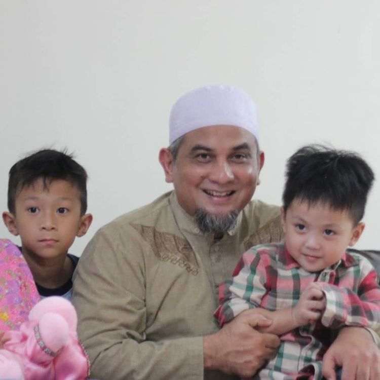 Tabah Penemuan dan Nike Ardilla © berbagai sumber Tabah Penemuan dan Nike Ardilla © berbagai sumber