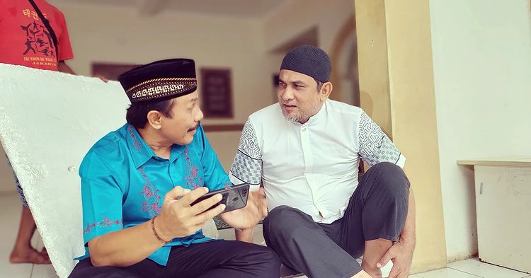 Tabah Penemuan dan Nike Ardilla © berbagai sumber Tabah Penemuan dan Nike Ardilla © berbagai sumber