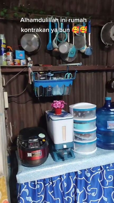 rumah triplek interior kece © TikTok rumah triplek interior kece © TikTok