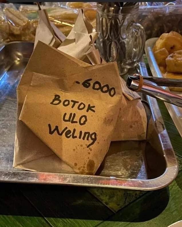 tulisan lucu di bungkusan kertas © berbagai sumber tulisan lucu di bungkusan kertas © berbagai sumber